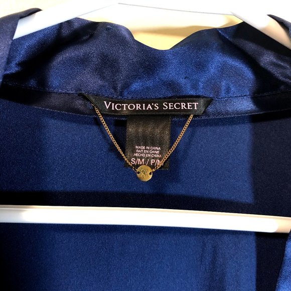 Victoria's Secret Navy Blue Silky Robe - Picture 3 of 3
